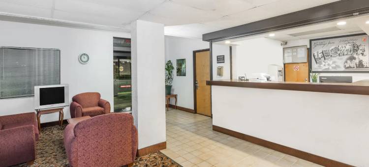 帕诺滩速8酒店(Super 8 by Wyndham Pompano Beach)图片