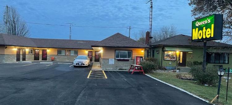 安大略女王布伦海姆和伊利湖汽车旅馆(Queen's Motel Blenheim Near Lake Erie ON)图片