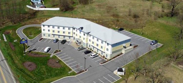 北阿尔图纳的舒眠套房酒店(Sleep Inn & Suites Altoona North)图片