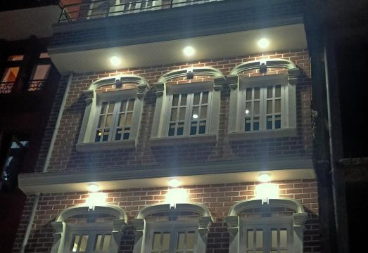 Nirvana Kuti Hotel Overview