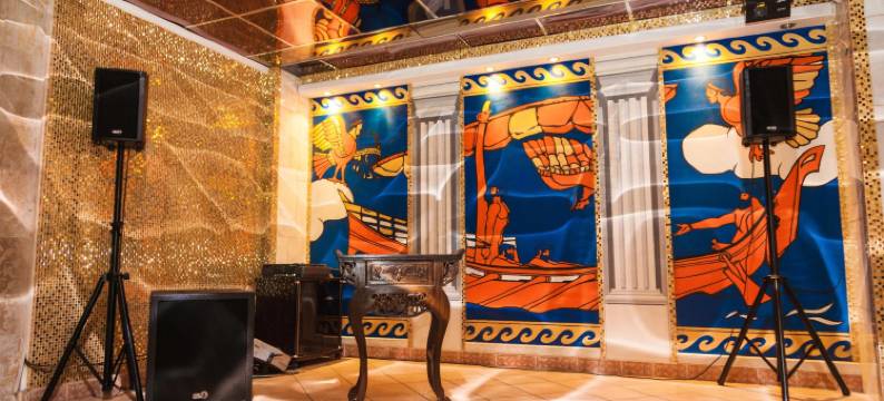 莫罗德兹纳亚酒店(Molodezhnaya Hotel)图片