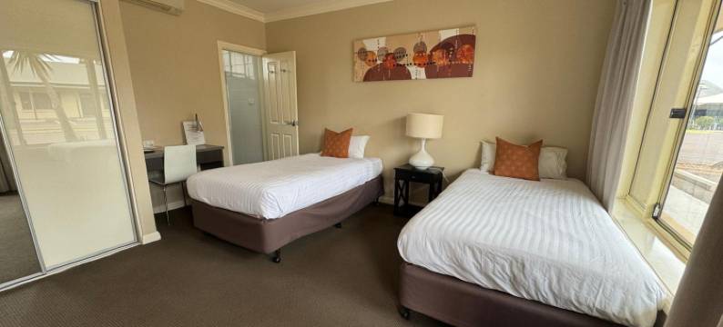 桑丹莫特酒店(Sundowner Motel Hotel)图片