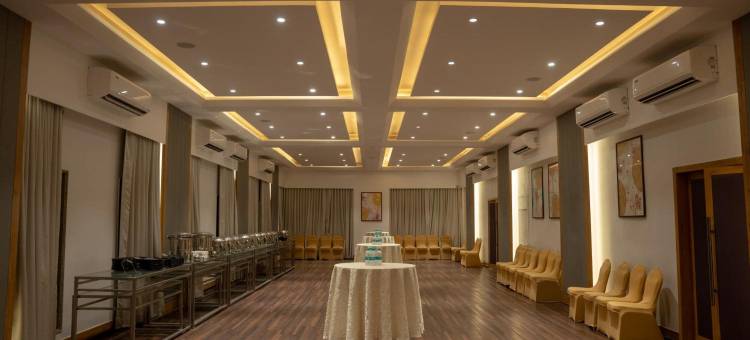 U河门卡尔贾特酒店(U Rivergate Karjat)图片