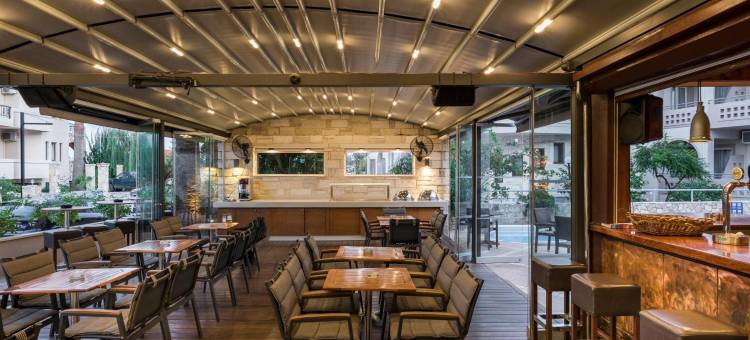 埃洛缇斯套房酒店(Elotis Suites)图片