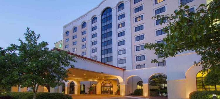 希尔顿安泊酒店-格林维尔高尔夫及会议中心(Embassy Suites by Hilton Greenville Golf Resort & Conference Center)图片