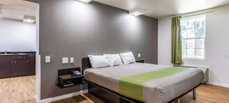 得克萨斯坦普尔 6 号开放式公寓酒店(Studio 6 Temple, TX)图片