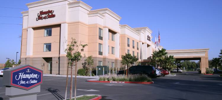 希尔顿欢朋套房酒店-莱思罗普(Hampton Inn & Suites Lathrop)图片