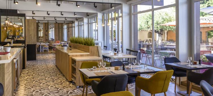 纳博讷南部诺富特酒店(Novotel Narbonne Sud)图片