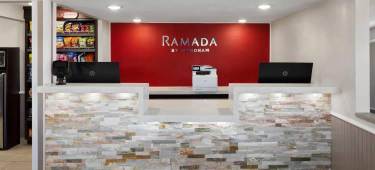 温德姆华美达-梅德福机场北(Ramada by Wyndham Medford Airport North)图片