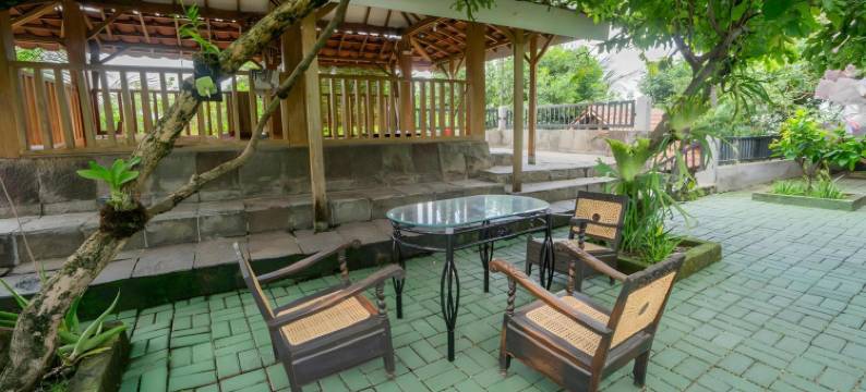 O肯查纳民宿-清真-靠近卡纽兰阿尔巴罗卡清真寺(Hotel O Kencana Homestay Syariah Near Masjid AL-BAROKAH Kanyuran)图片