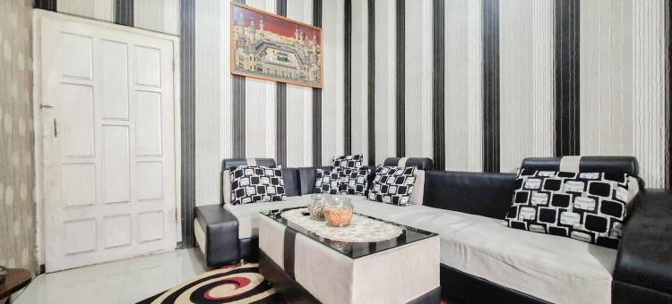 Labella Homestay 1 Syariah Dieng RedPartner图片