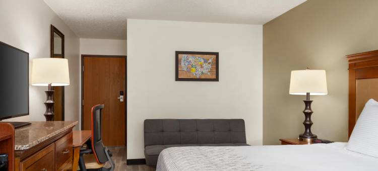 哈钦森呗盟酒店(Baymont by Wyndham Hutchinson)图片