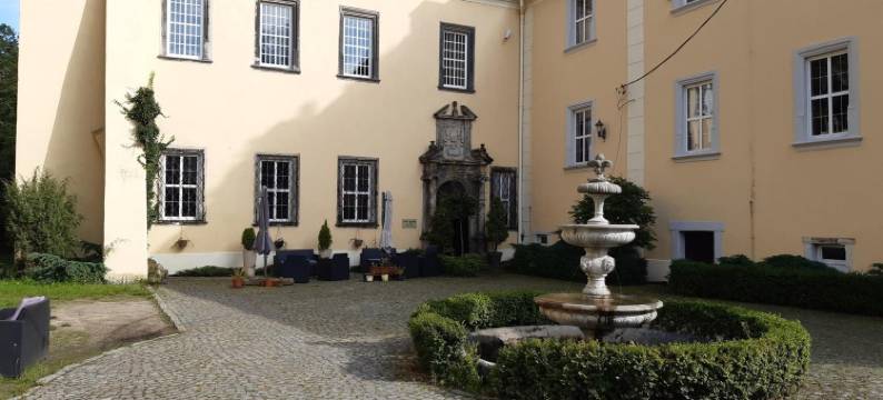 帕拉克拉索酒店(Pałac Lasów)图片