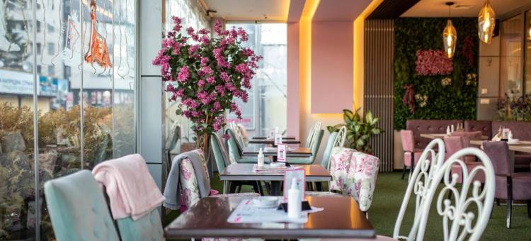 罗特斯戈尔尼酒店(Garni Hotel Lotos)图片