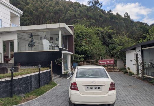 The Regency Casetta Hotel Overview