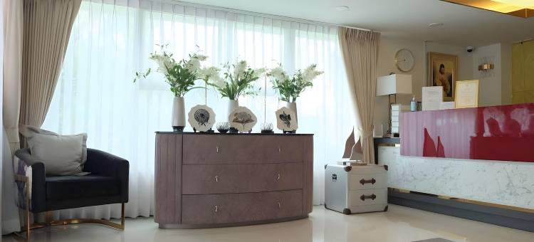 兰乍邦克里斯特拉酒店(Christella Hotel Laemchabang)图片