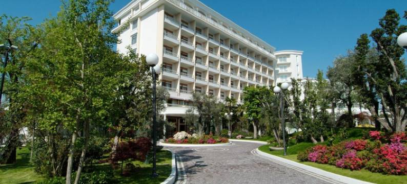 印德罗克尼瑟斯住宅度假村(Hotel la Residence & Idrokinesis)图片