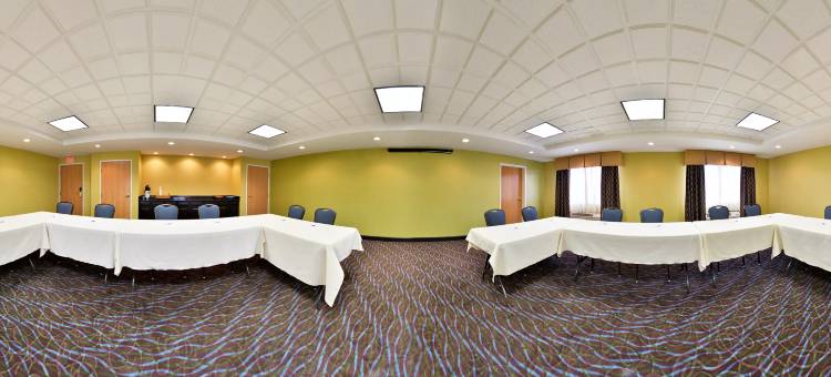 智选假日套房酒店夏洛特(Holiday Inn Express & Suites Charlotte)图片