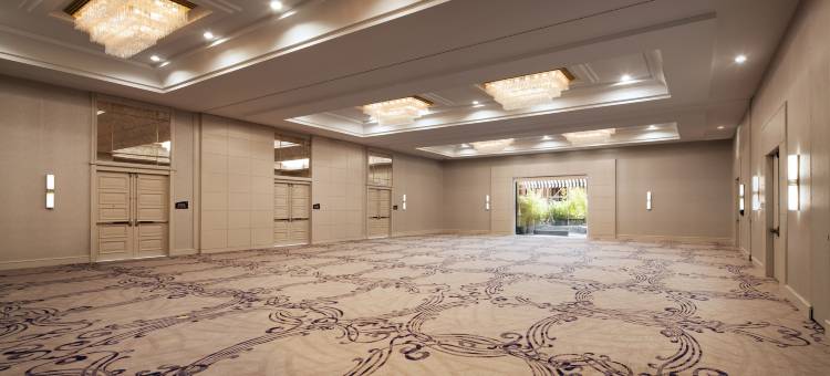 哥斯大米萨艺术大道臻品之选酒店(Avenue of The Arts Costa Mesa, a Tribute Portfolio Hotel)图片