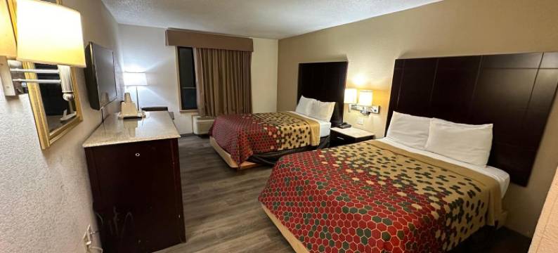 斯克兰顿-蒙太奇山附近伊克诺旅馆(Econo Lodge Scranton Near Montage Mountain)图片