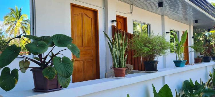 位于卡莫特斯群岛的2卧室别墅-50平方米|带1个独立浴室(Blue Pagoda Rooms)图片