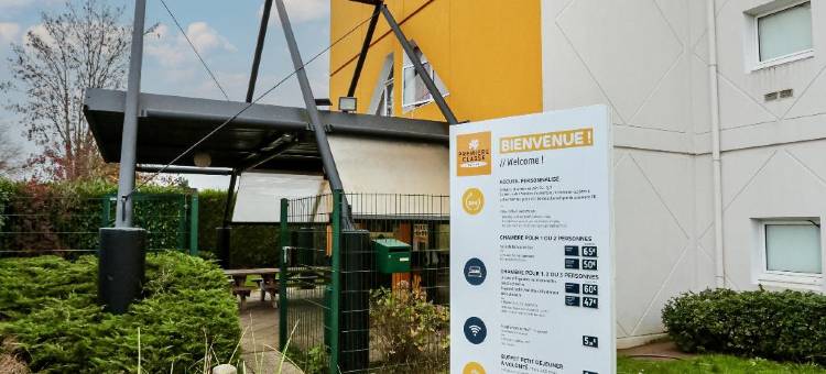 嘉廷内普莱喜Première Classe酒店(Premiere Classe Plaisir - Gatines)图片