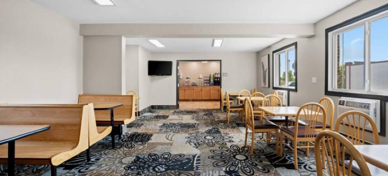 法戈酒店及套房(Fargo Inn and Suites)图片