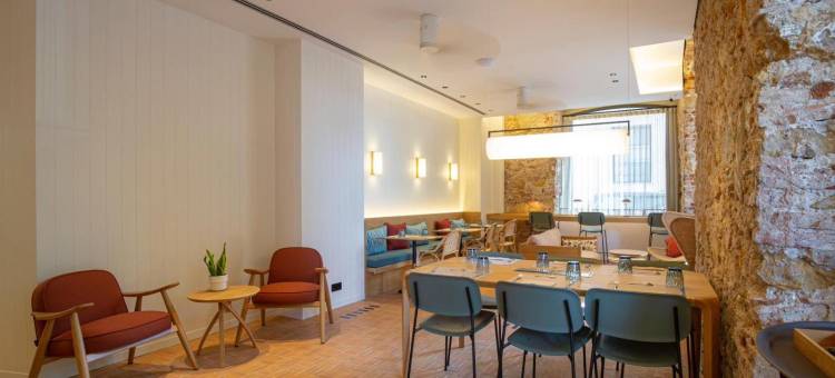 广场港公寓酒店(Port Plaza Apartments)图片