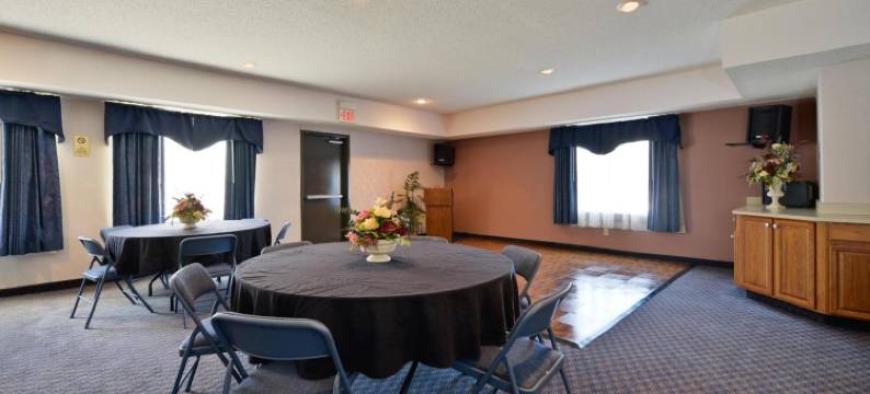 奥尔巴尼呗盟套房酒店(Baymont by Wyndham Albany)图片