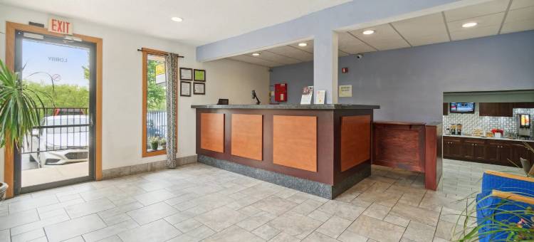 基诺沙-舒适草原温德姆速8酒店(Super 8 by Wyndham Kenosha/Pleasant Prairie)图片