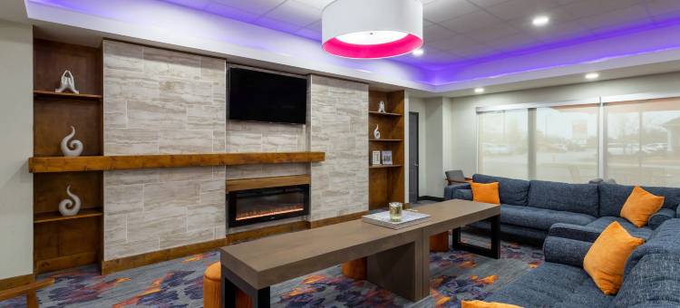 奥古斯塔拉昆塔温德姆套房酒店- 近艾森豪威尔堡(La Quinta Inn & Suites by Wyndham Augusta/Fort Eisenhower)图片