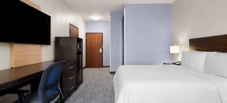 Garner Hotel Topeka WEST  by IHG图片