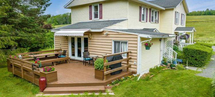 山峰珍宝民宿(Mountain Treasure Bed and Breakfast)图片