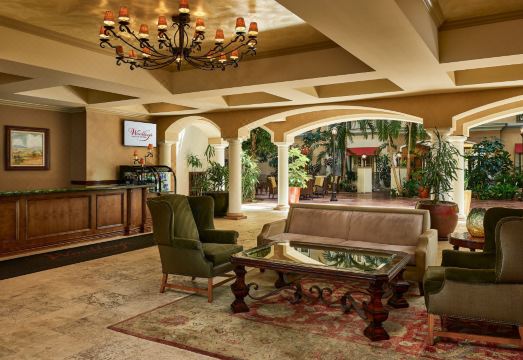 Woolley's Classic Suites Denver Airport Hotel Overview