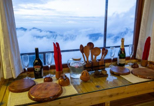 Syamantac Villa Hotel Overview