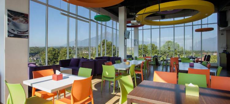 拉热斯阿斯里度假酒店及Spa中心(Laras Asri Resort & Spa)图片