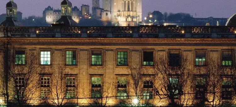 宜必思快捷卡略尔国际中心酒店(Ibis Budget Lyon Caluire Cité Internationale)图片