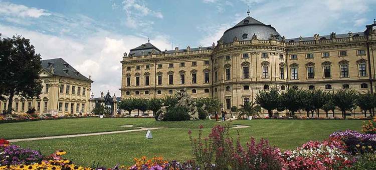 伍兹堡马纽夫美居酒店(Mercure Hotel Wuerzburg am Mainufer)图片