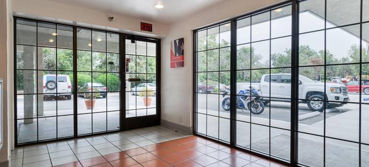 卡宾特里拉, CA–圣塔芭芭拉 - 南Studio 6 套房(Studio 6 Suites Carpinteria, CA–Santa Barbara-South)图片