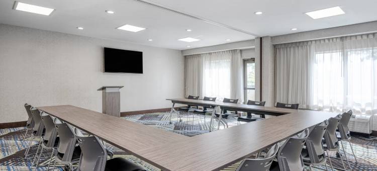 渥太华机场智选假日套房酒店(Holiday Inn Express & Suites Ottawa Airport)图片