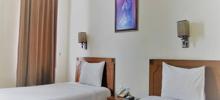 西里邦皮亚酒店(Pia Hotel Cirebon)图片