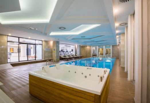 Karpalas City Hotel & Spa Hotel Overview