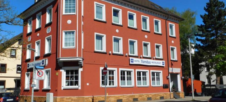 罗茅斯酒店(Hotel Romäus)图片