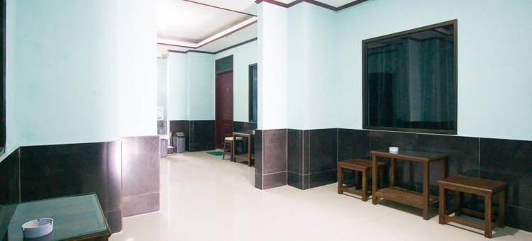 红门附近的米基假日富兰贝拉斯塔吉(RedDoorz Near Mikie Holiday Funland Berastagi)图片