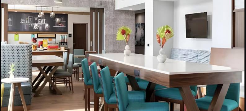 希尔顿欢朋酒店圣路易斯机场(Hampton Inn by Hilton St. Louis Airport)图片