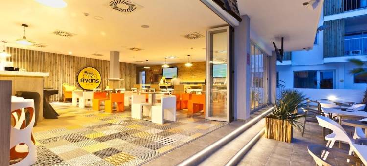 瑞恩斯伊比萨公寓 - 限成人(Ryans Ibiza Apartments - Only Adults)图片
