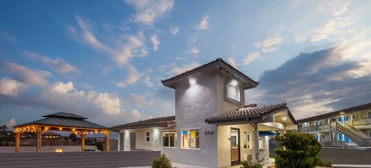温德姆戴斯酒店-阿罗约格兰德/皮斯莫海滩(Days Inn by Wyndham Arroyo Grande/Pismo Beach)图片