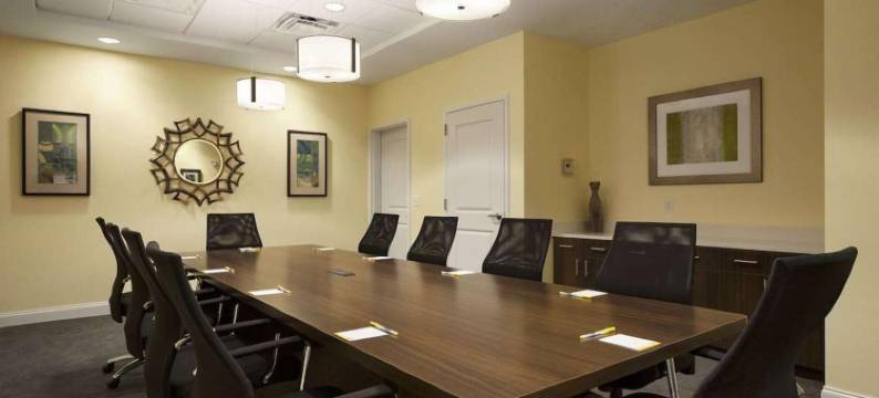 北阿尔图纳的舒眠套房酒店(Sleep Inn & Suites Altoona North)图片