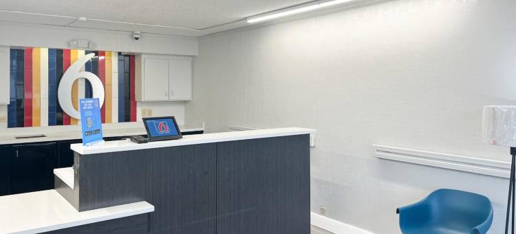 Motel 6 卢戈夫, 南卡罗来纳州(Motel 6 Lugoff, SC)图片