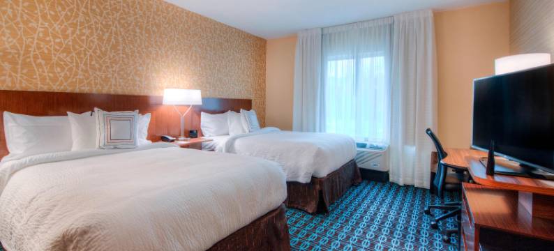 万枫酒店及套房夏洛特机场(Fairfield Inn & Suites Charlotte Airport)图片